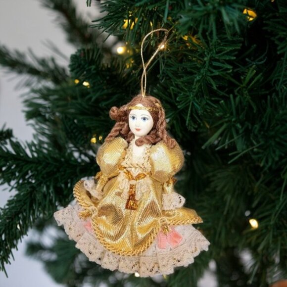 CHRISTMAS TREE DECORATION: OOAK vintage Handmade and Hand painted Doll - Picture 4 of 7